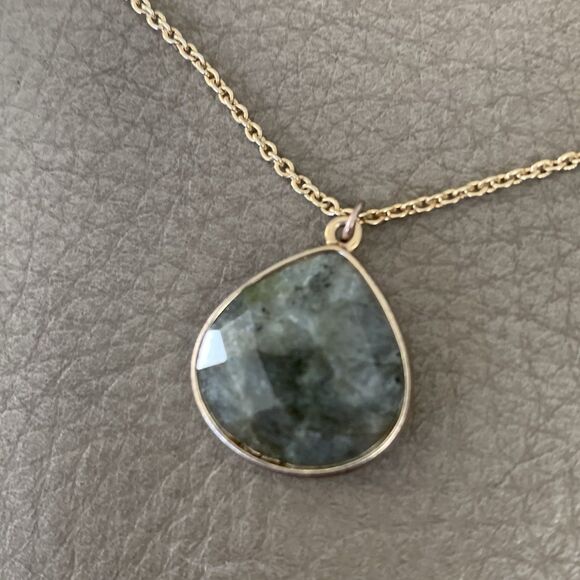 Vintage Faceted Labradorite Tear Drop Pendant Necklace 17" Gold-tone Gemstone - Picture 7 of 16